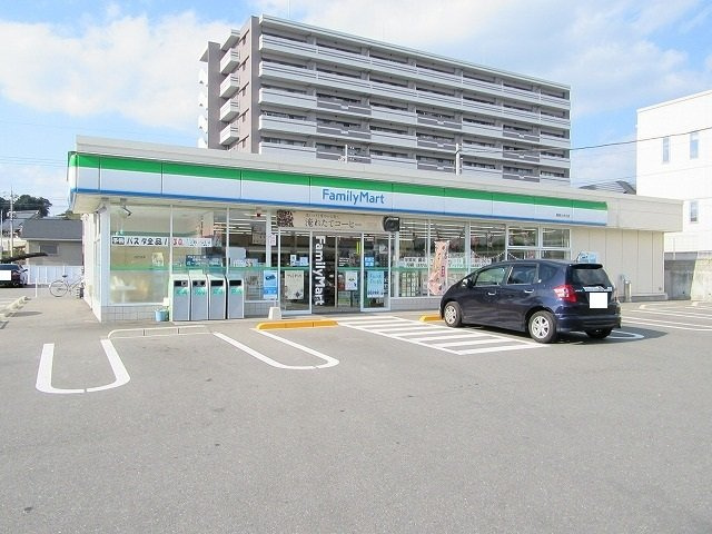 アウローラＫ　Ⅱの周辺|ファミリーマート周南久米北店まで1700m