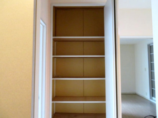 【収納】 | ベルヴィー | 同タイプの別の部屋の写真です