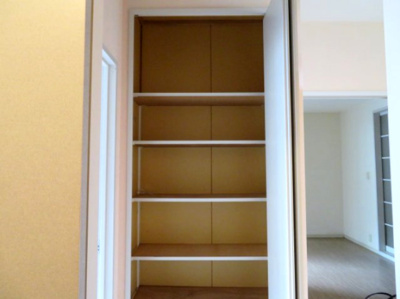 【収納】 | ベルヴィー | 同タイプの別の部屋の写真です