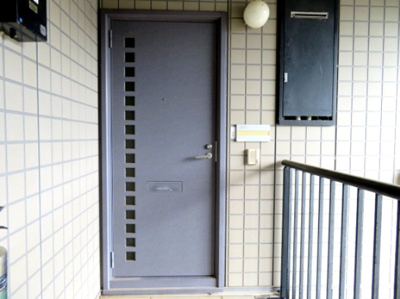 【玄関】 | ベルヴィー | 同タイプの別の部屋の写真です