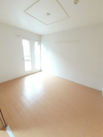 【内装】 | クラール・フリシュ