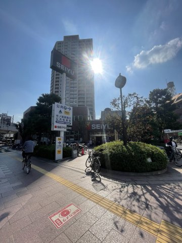 サウンド竹ノ塚ビルの駐車場