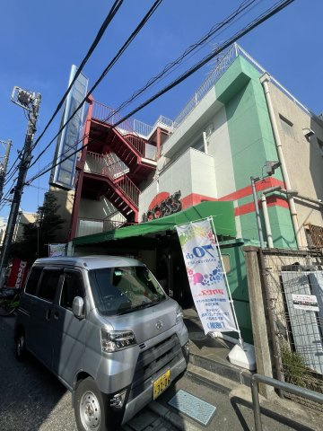 サウンド竹ノ塚ビルの外観