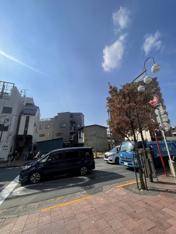 サウンド竹ノ塚ビルの駐車場