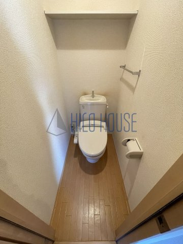 ウール クロッシェBのトイレ