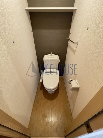 ウール クロッシェBのトイレ