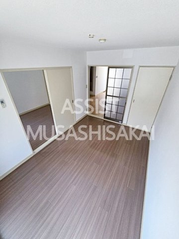 シャトル栄の寝室