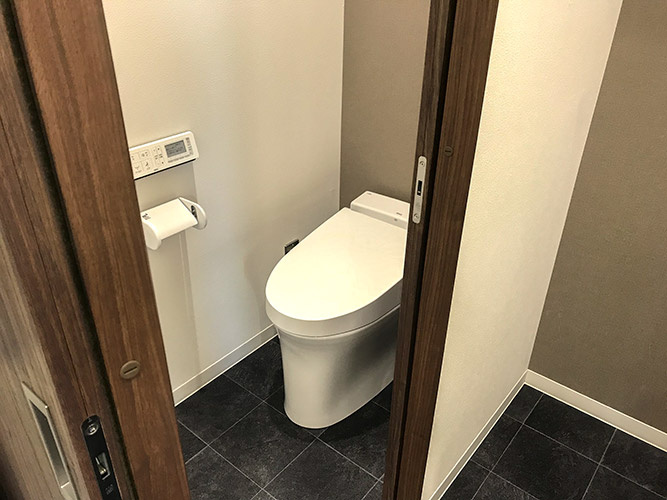 吉泉ビル