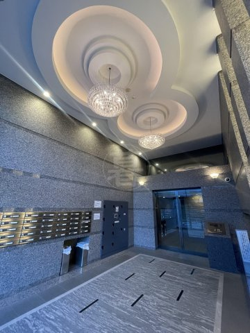 ルーブル東蒲田八番館 のエントランス