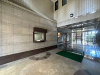 【その他共用部分】 | アンピール百年橋☆仲介手数料無料☆ | 共用部は清掃が行き届き、非常にきれいな状態です。オートロック完備で防犯面も安心。住まう人の快適さを第一に考えた、品格のある分譲マンションです。