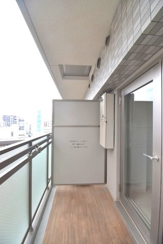 【バルコニー】エスリード大阪シティノース