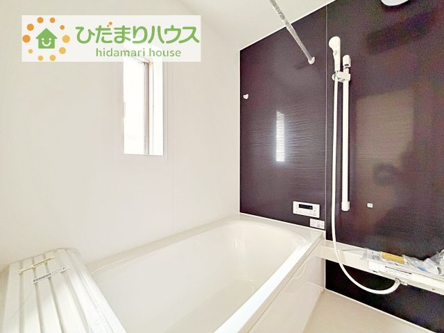 【浴室】 | 常総市水海道諏訪町第3　新築戸建　4号棟 | 大人が足を伸ばしても十分な広さ！一人でゆっくりくつろぐ時間も大切です！