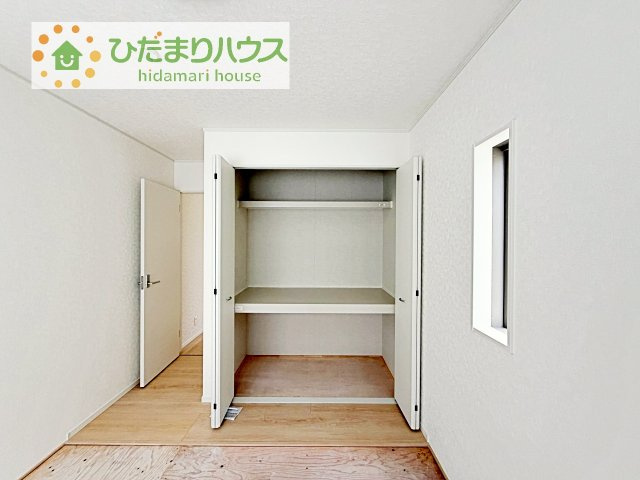 【収納】 | 常総市水海道諏訪町第3　新築戸建　4号棟 | 机にベットを置けば子供部屋の完成です！