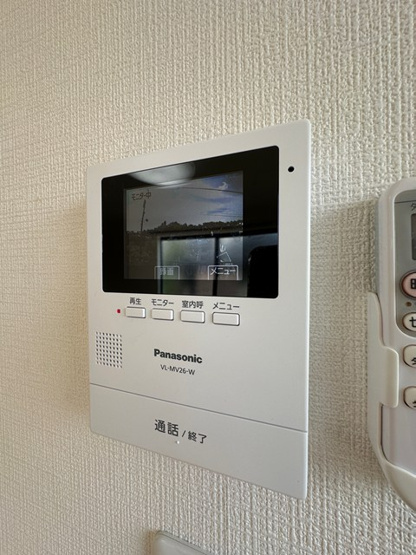 【セキュリティ】 | グレーシア | 防犯対策に有効なカメラ付きインターホン！録画機能が付いているので留守中の訪問者まで確認できます♪