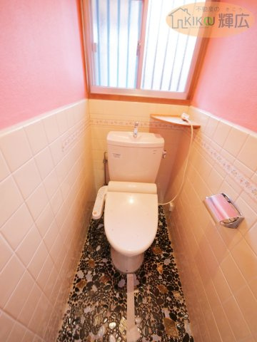 加古川市別府町1期別府　中古戸建のトイレ|リフォーム前写真。10月中頃完成予定です。