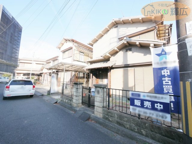 加古川市別府町1期別府　中古戸建の外観|リフォーム前写真。10月中頃完成予定です。