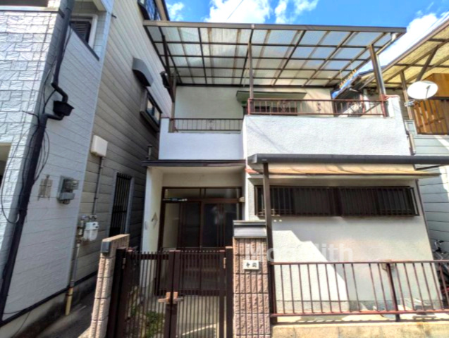 羽曳野市高鷲５丁目戸建て