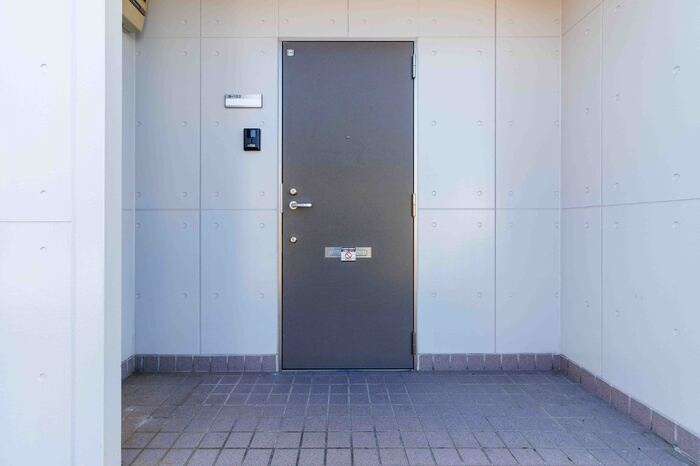 ユニフレックス砺波　Ｂの玄関