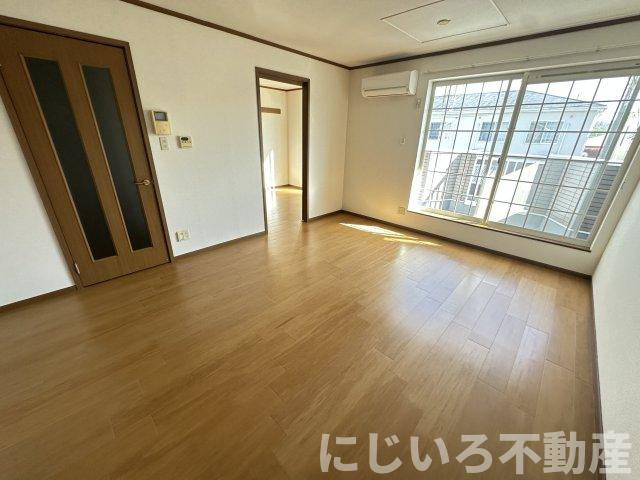 ハイツロジュマンAの居間・リビング