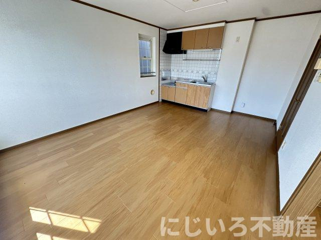 ハイツロジュマンAの居間・リビング