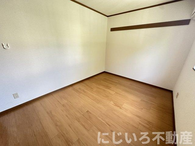 ハイツロジュマンBの居間・リビング