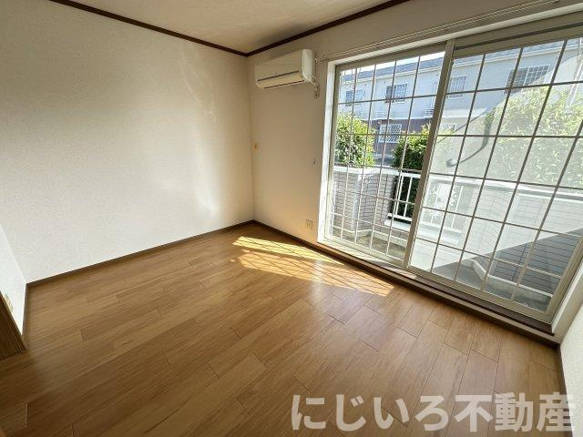 ハイツロジュマンBの居間・リビング