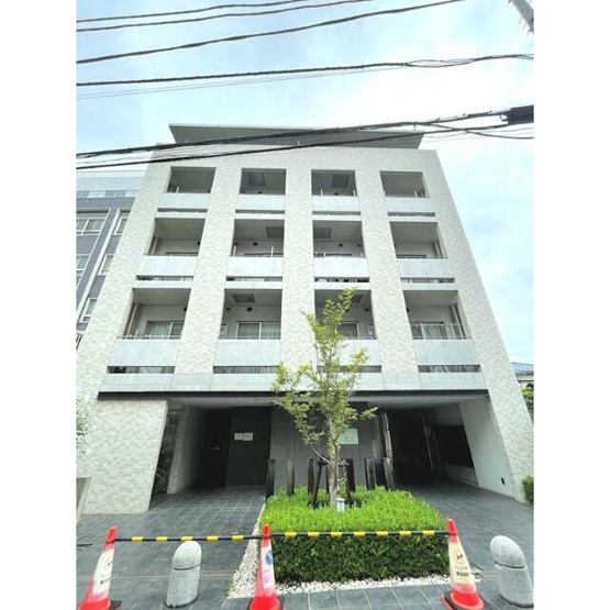 【外観】 | ステージファースト上落合 | 鉄筋コンクリート造のがっちりとした建物。