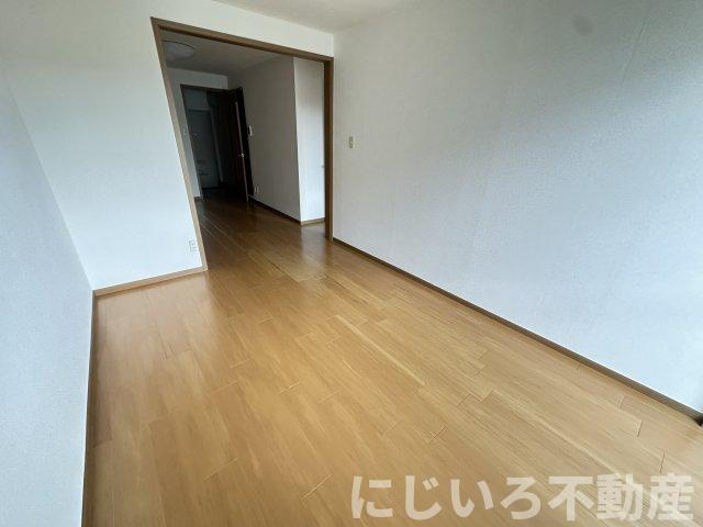 フォンテーヌAの居間・リビング
