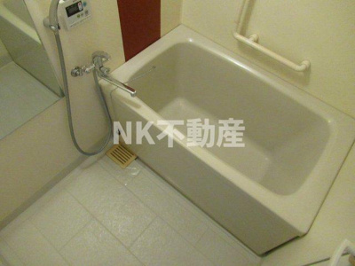 【浴室】 | ブランチ913（鴻池新田賃貸） | 落ち着いた空間のお風呂です