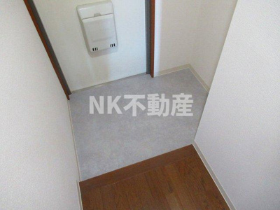 【玄関】 | ブランチ913（鴻池新田賃貸） | シンプルで使いやすい玄関です