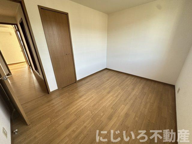 サンシェールAの居間・リビング