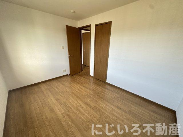 サンシェールAの居間・リビング