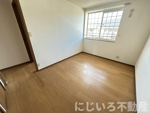 サンシェールAの居間・リビング