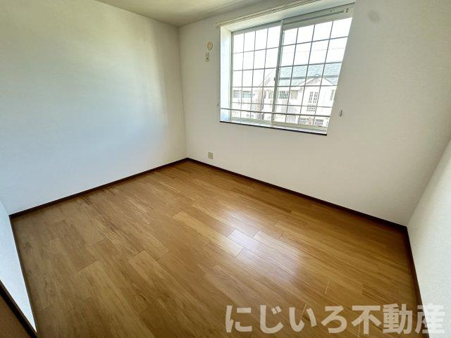 サンシェールAの居間・リビング