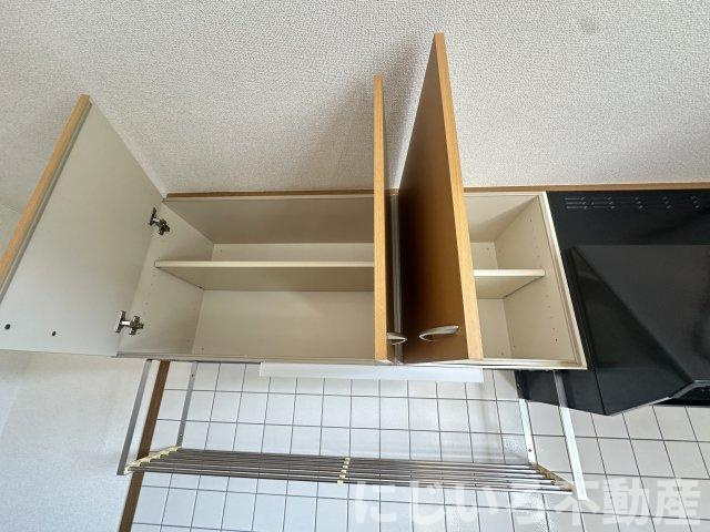 サンシェールBの玄関
