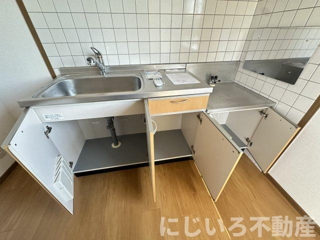 サンシェールBのキッチン