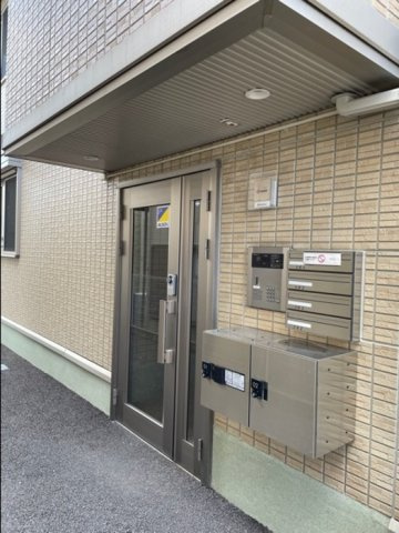 アスティオンⅢのエントランス