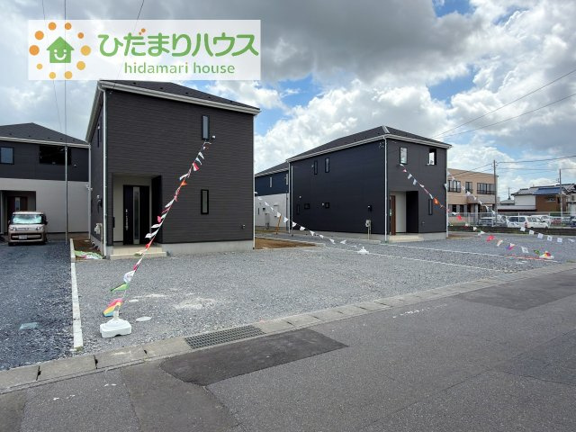 【駐車場】 | 土浦市生田町第4　新築戸建　4号棟 | マイホームなら駐車場代がかかりません！しかも、自宅の駐車場で洗車ができます！今までコイン洗車に行っていた手間も省けて、節約にもつながります(^^♪