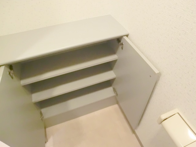 ウィンベルデュエット小岩の収納|トイレにもこんな収納があります。