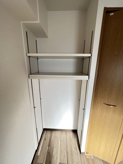尼崎市南武庫之荘５丁目の賃貸マンションの収納