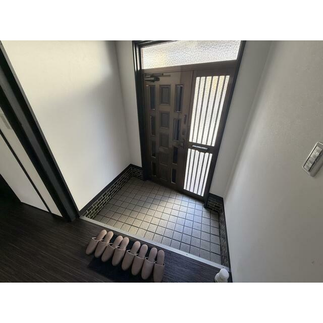 姫路市井ノ口戸建の玄関