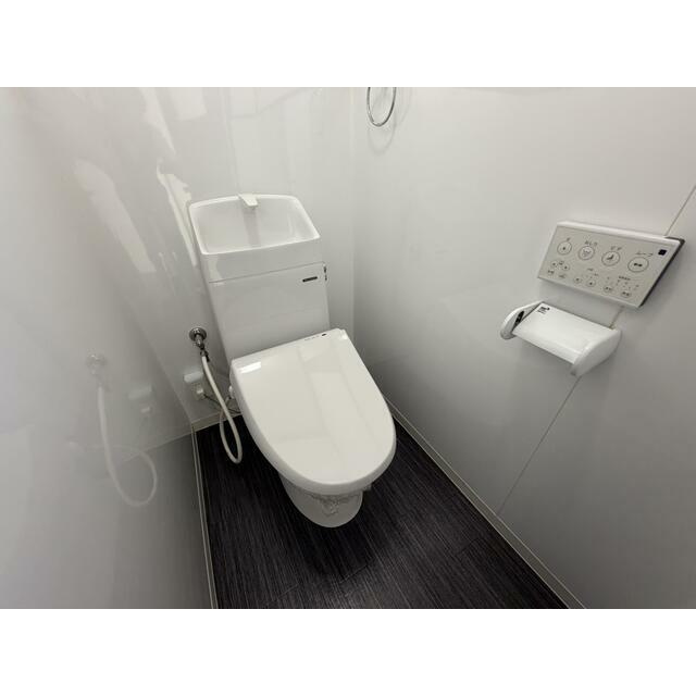 姫路市井ノ口戸建のトイレ