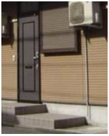 エフコーポの玄関