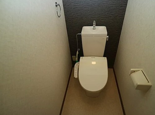 グランヴェルデのトイレ|落ち着いた色調のトイレです