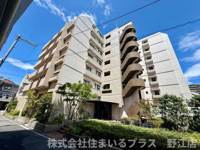 クレアコートの外観