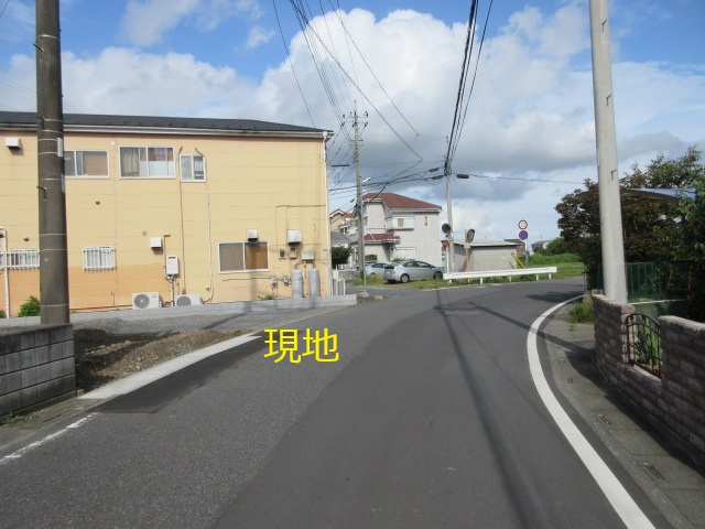 【仲介手数料無料】新築戸建　熊谷市原島1334-4（全１棟）の前面道路含む現地写真