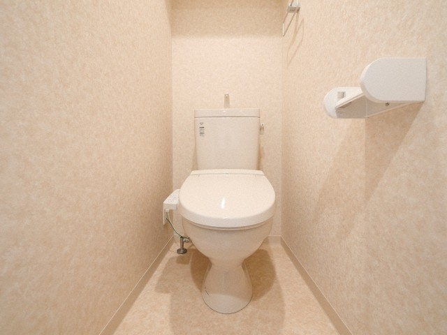 Luxe難波南のトイレ