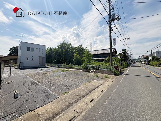 【前面道路含む現地写真】 | 行田市佐間2丁目　中古戸建