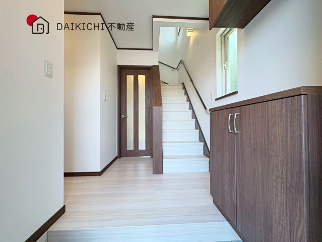 【玄関】 | 行田市佐間2丁目　中古戸建