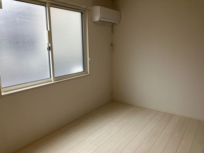 平松ハイツ　弐番館の洋室